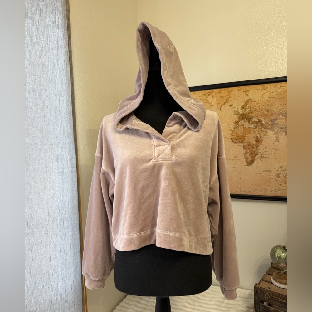 Mono B velour cropped oversized sweatshirt hoodie size small